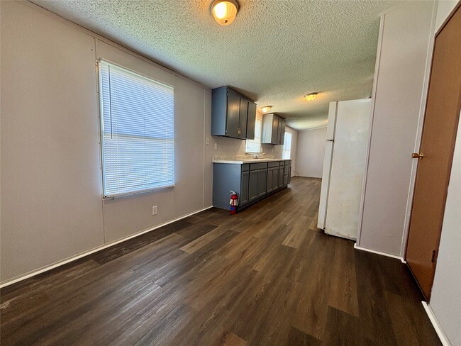 Building Photo - 13092 Enchanted Vista