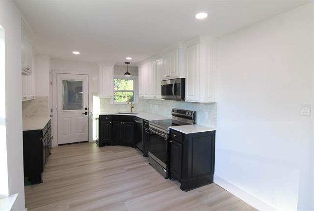Building Photo - 4809 S Ridge Terrace