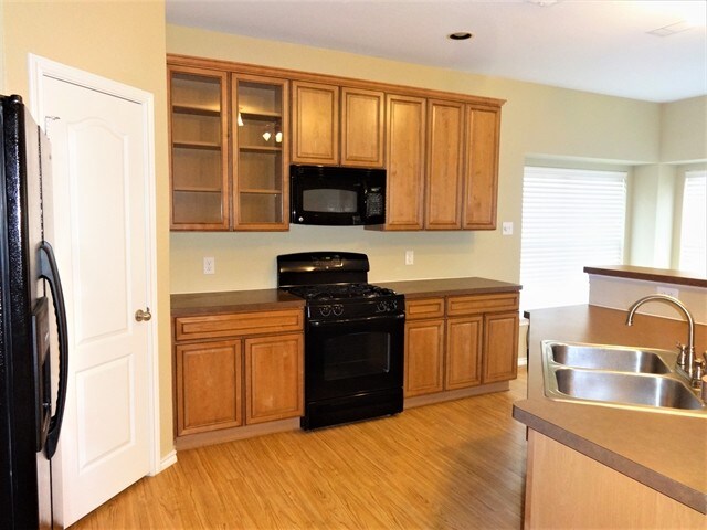 Building Photo - 5717 Eagle Mountain Dr