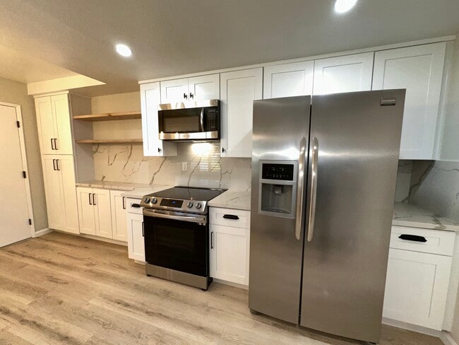 Building Photo - 40002 Village 40