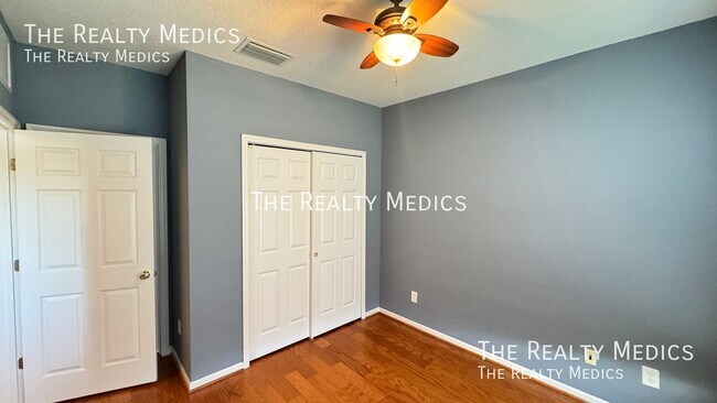 Building Photo - 626 Fern Lake Dr