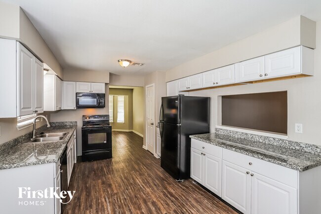 Building Photo - 4908 Meadowlark St