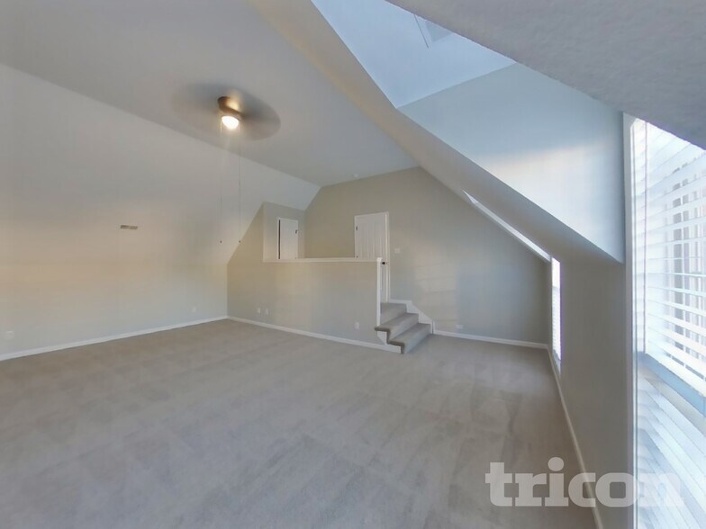 Building Photo - 1140 Chinook Cir