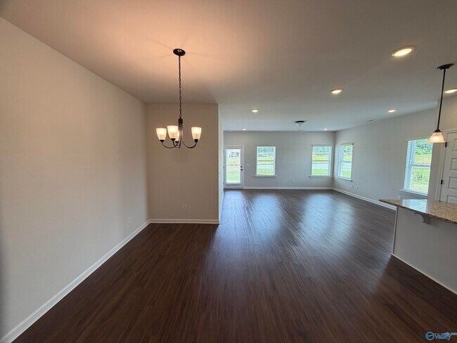 Building Photo - 238 Schoolhouse Dr