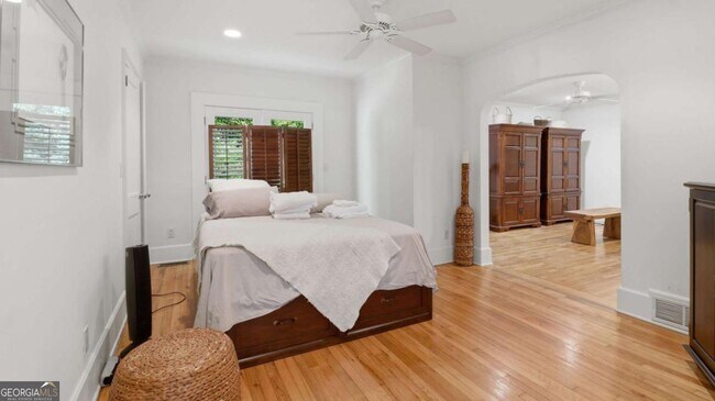 Building Photo - 857 Chattahoochee Dr