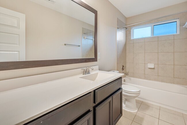 Building Photo - 17602 Stamford Oaks Dr