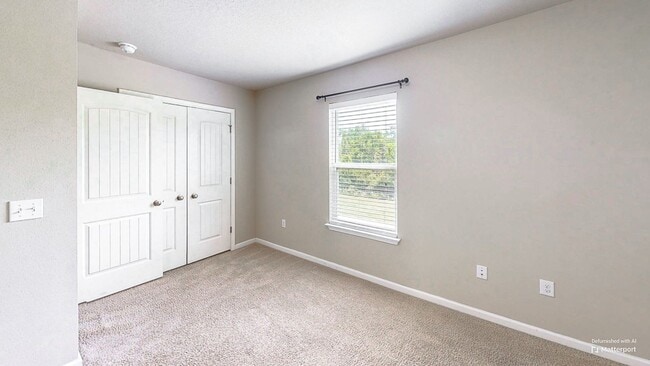 Building Photo - We are offering a November move-in special...