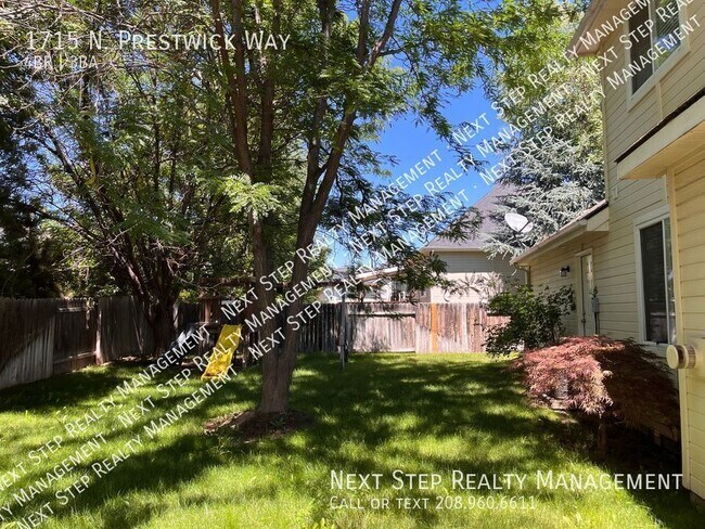 Building Photo - 1715 N Prestwick Way