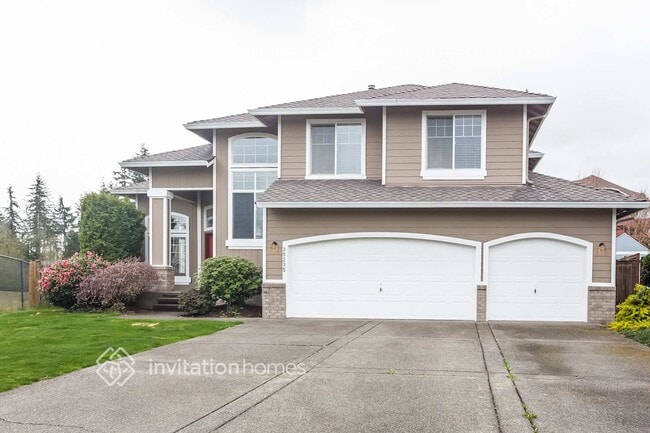 Building Photo - 35235 6th Ave SW