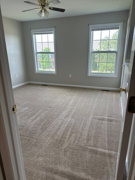 Bedroom 2 - 1040 Autumn Leaf Dr