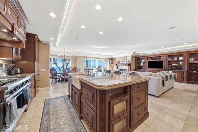 Building Photo - 5 Stickley Dr