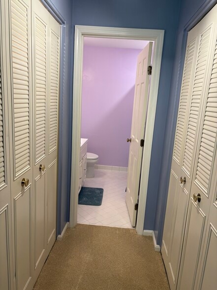 Building Photo - 509 Highwood Dr