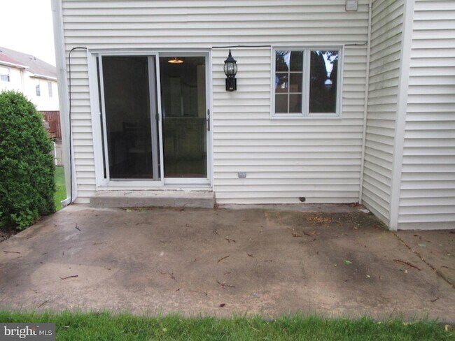 Building Photo - 4830 Misty Ct