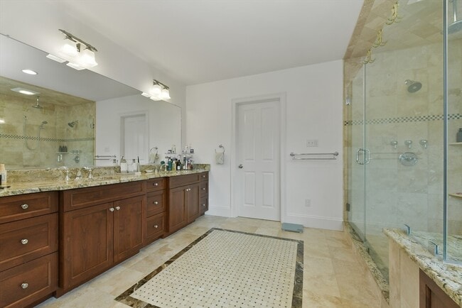 Building Photo - 159 Walpole St