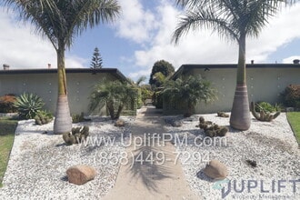 Building Photo - 3434 Monroe St