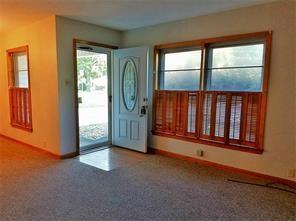 Building Photo - 206 Pecan Dr