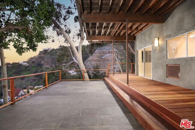 Building Photo - 8030 Highland Trail