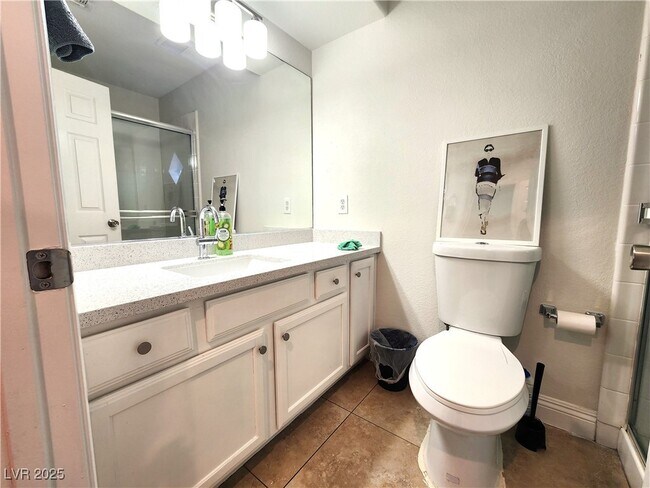 Building Photo - 7624 Glorietta Bay Ct