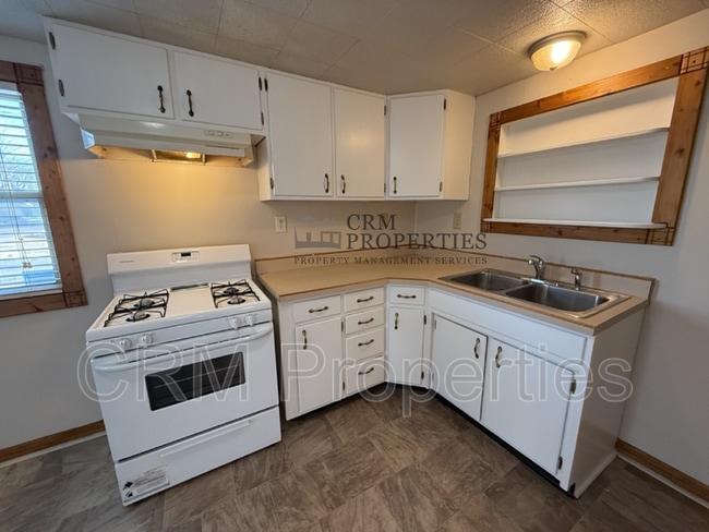 Building Photo - 2324 N Buckeye St