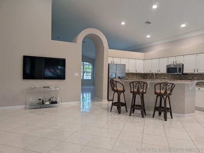 Building Photo - 7628 Eagle Point Dr