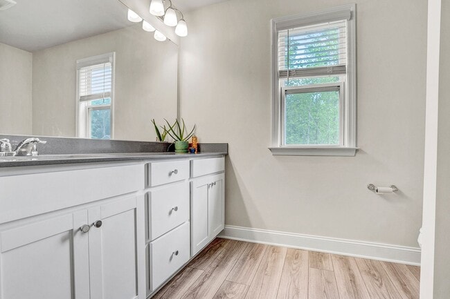 Building Photo - 220 Karlov Rd