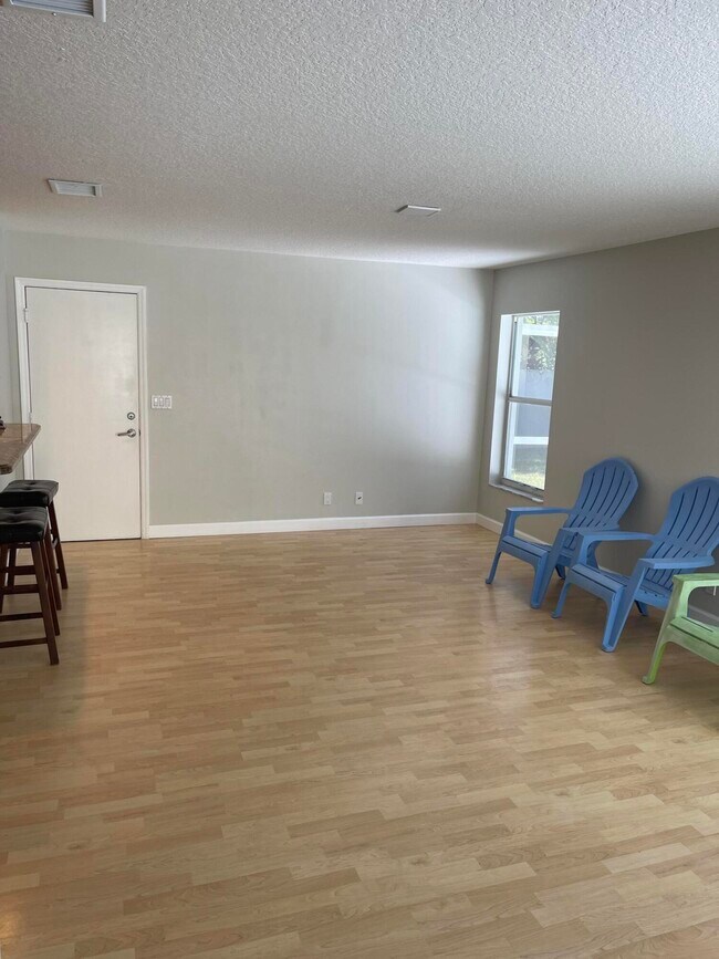 Building Photo - 20886 Avenel Run