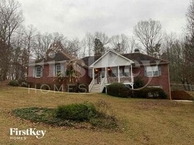 Building Photo - 325 McKenzie Dr