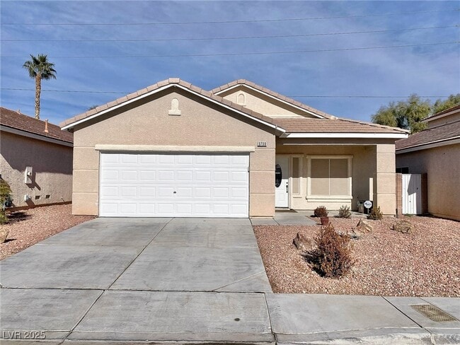Primary Photo - 3730 Caribbean Blue Ave