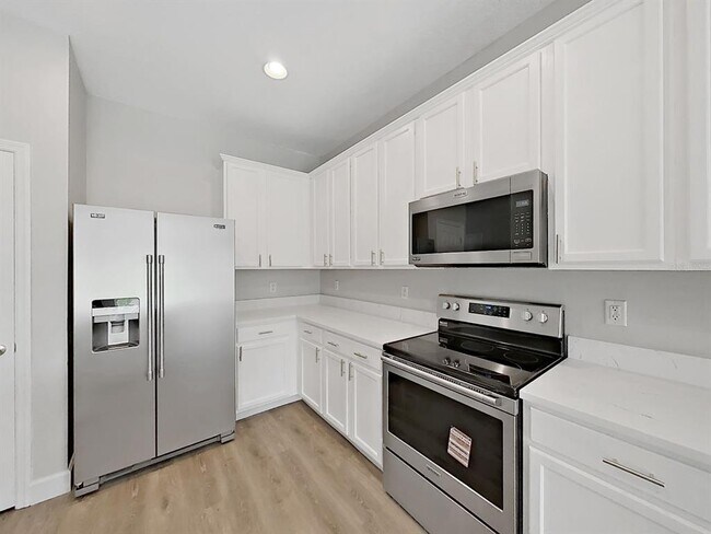 Building Photo - 11908 Fern Blossom Dr
