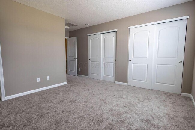 Building Photo - 5750 Hayden Run Blvd