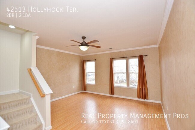 Building Photo - 42513 Hollyhock Terrace