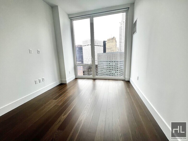 Building Photo - East 44th Street