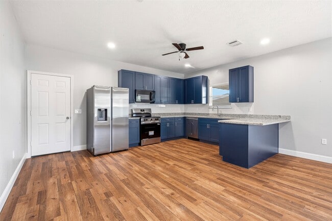 Building Photo - 18473 Novarra Dr