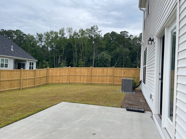 Building Photo - 2903 Siebold Dr