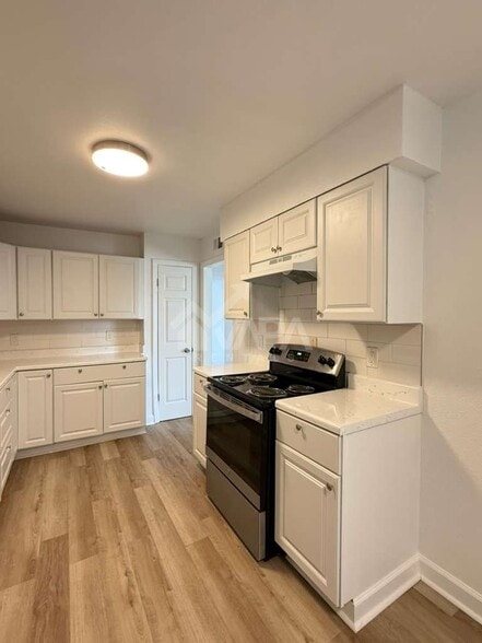 Building Photo - 4511 Diamondhead Dr