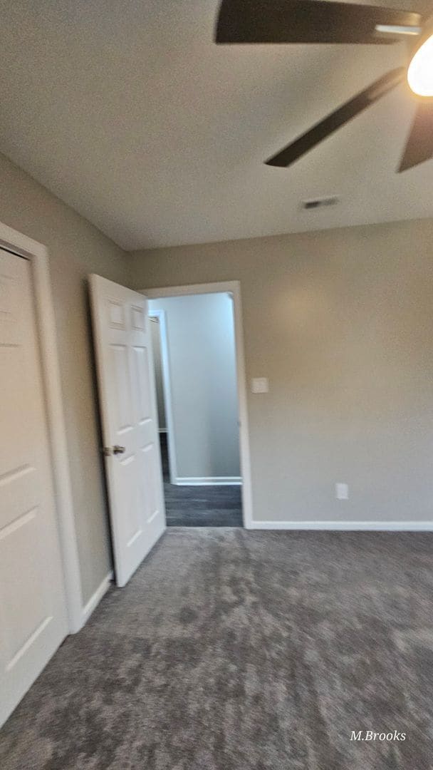 Building Photo - Country living but conveniently located in Kingsgate S/D in North Lowndes County near Moody AFB.