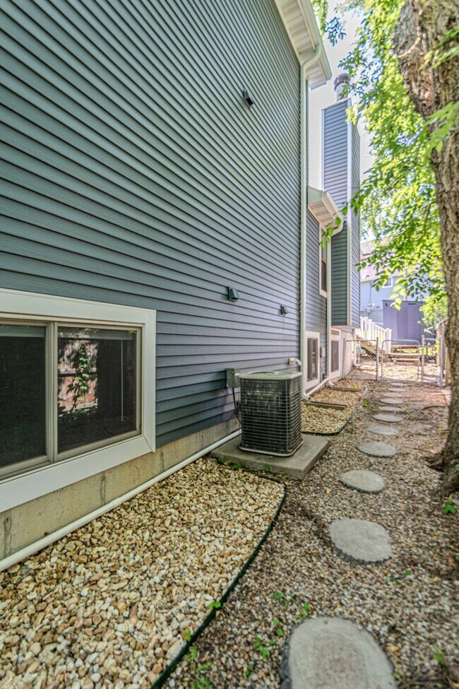 Building Photo - Please View 3D Virtual Walk-Through Before...