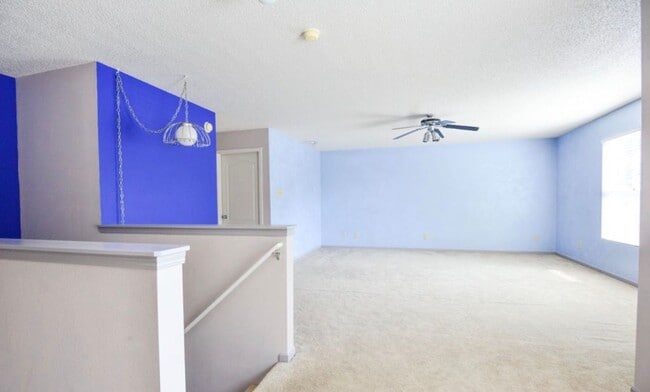 Building Photo - SPACIOUS 2 STORY HOUSE