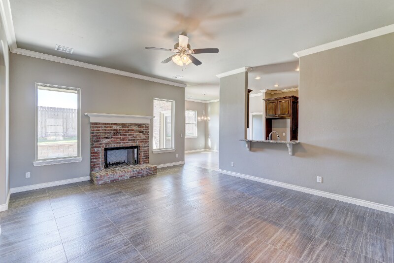 Building Photo - 2833 Tranquilo Ln