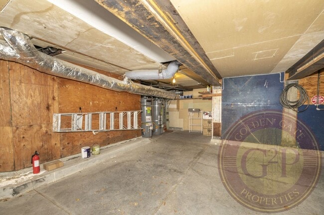 Building Photo - Noe Valley - 2 BR, 1 BA Condo 965 Sq. Ft. ...