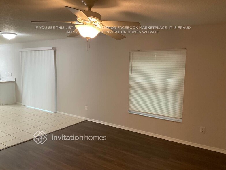 Building Photo - 13939 Jacobson Dr