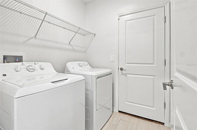 Building Photo - 35418 Ackley Trce