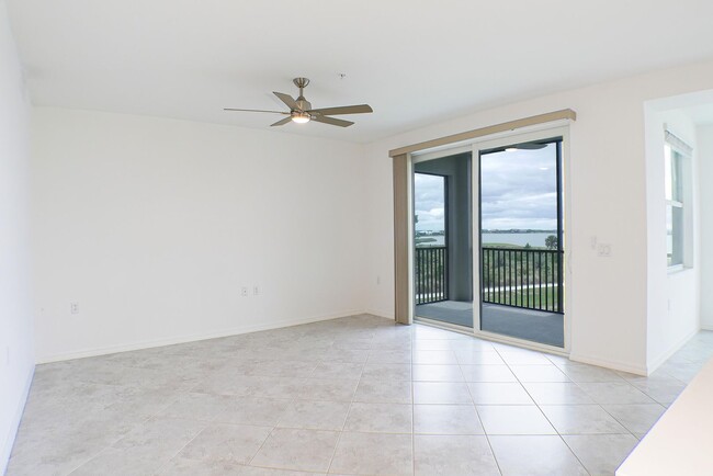 Building Photo - Newly constructed 2/2 condo in Punta gorda...