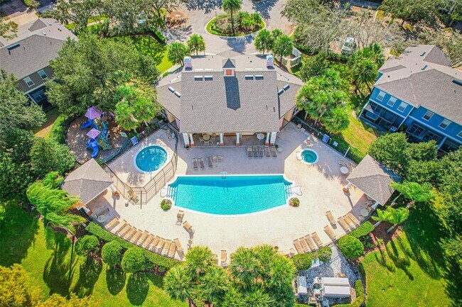 Building Photo - 2426 Caravelle Cir