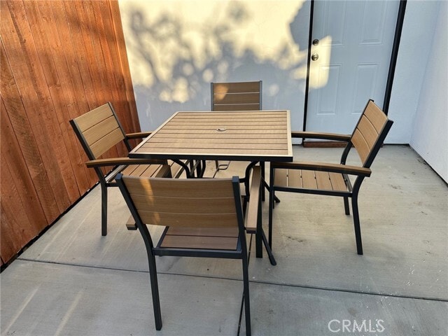 Building Photo - 211 N Frederic St