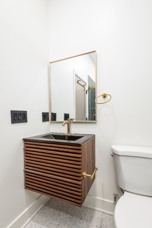 Building Photo - 1613 N 33rd St