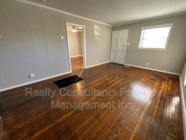 Building Photo - 201 Lowdermilk St