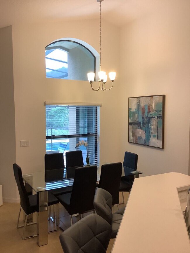 Building Photo - Furnished 4-Bedroom Pool Home in Davenport...