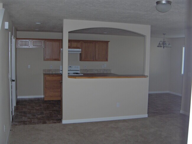 Building Photo - Spacious 3-Bedroom Home with Dedicated Loft & Office Space!