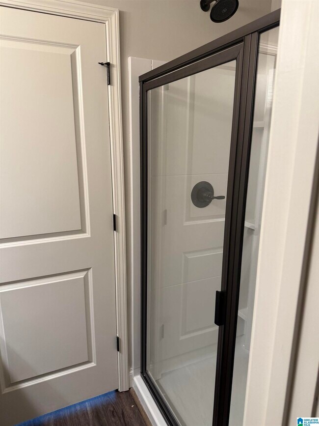 Building Photo - 4415 Lennox Pl